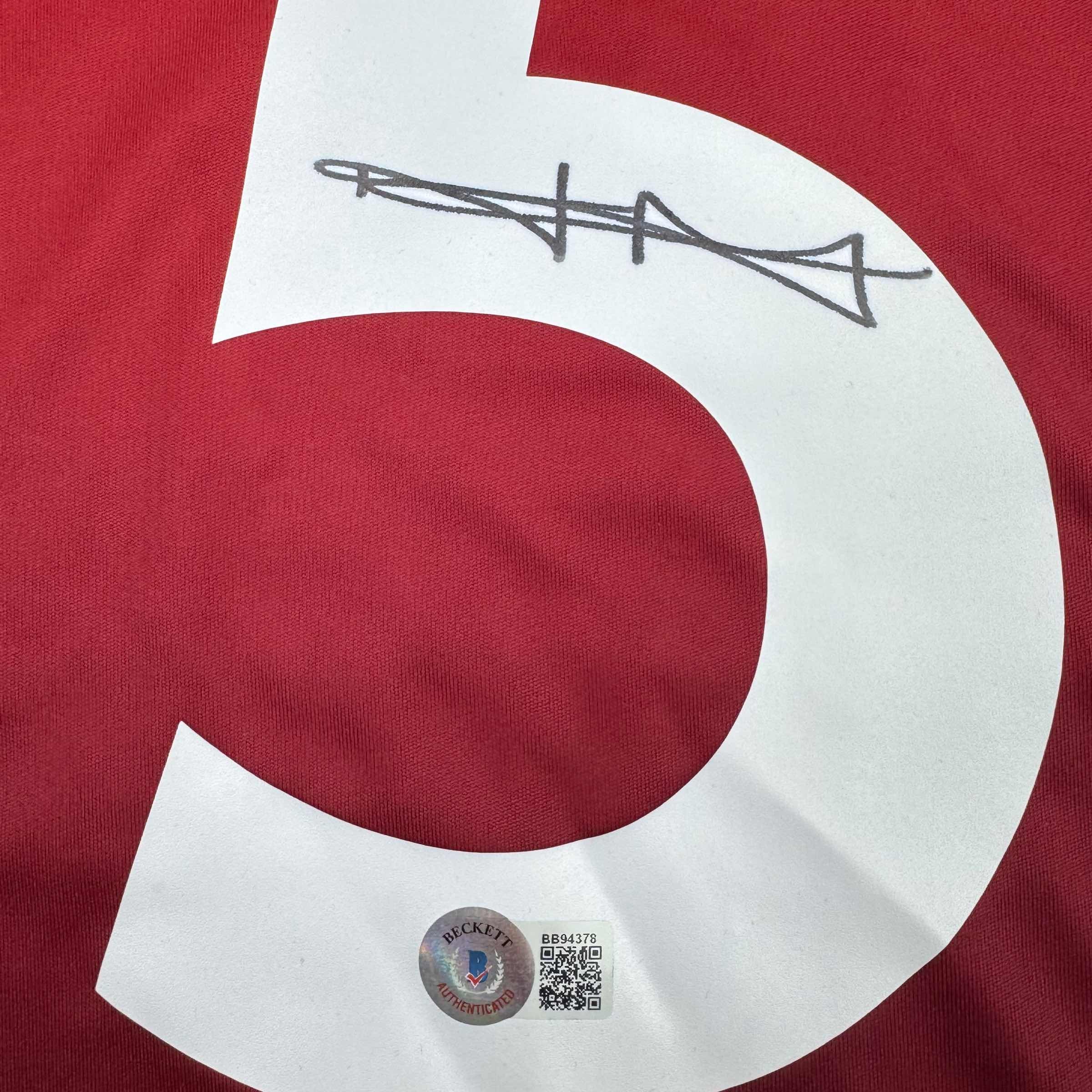 Autographed/Signed Harry Maguire Manchester United Red Soccer Jersey Beckett BAS COA