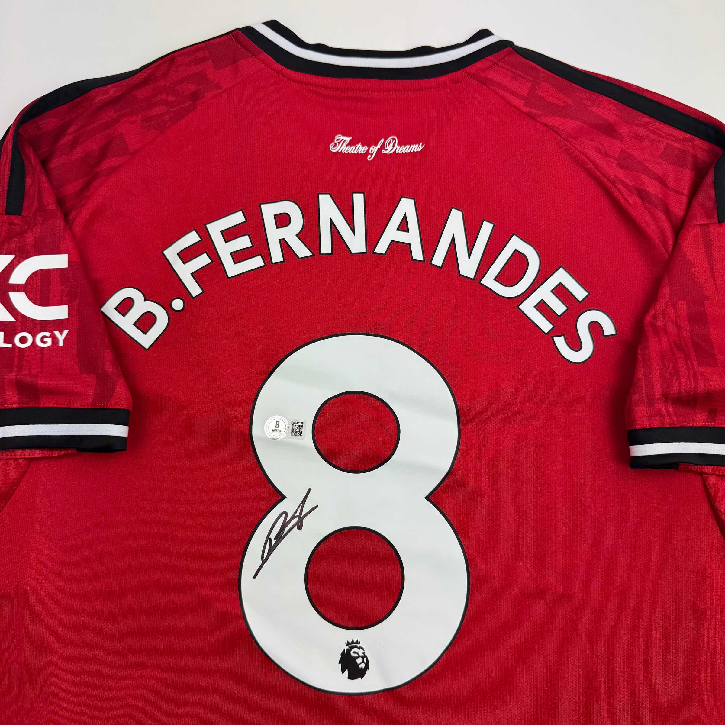 Autographed/Signed Bruno Fernandes Manchester United Red Soccer Jersey Beckett BAS COA