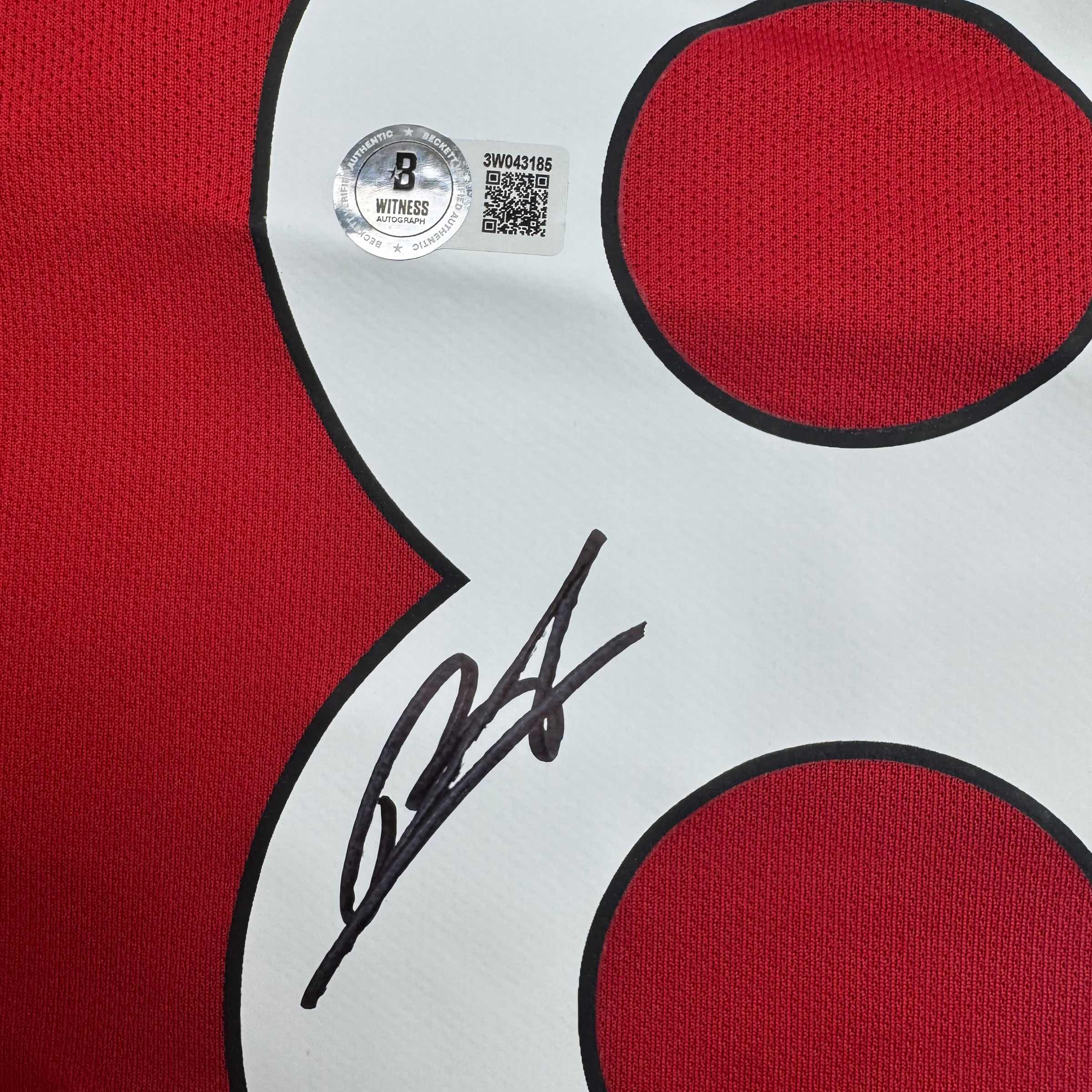 Autographed/Signed Bruno Fernandes Manchester United Red Soccer Jersey Beckett BAS COA