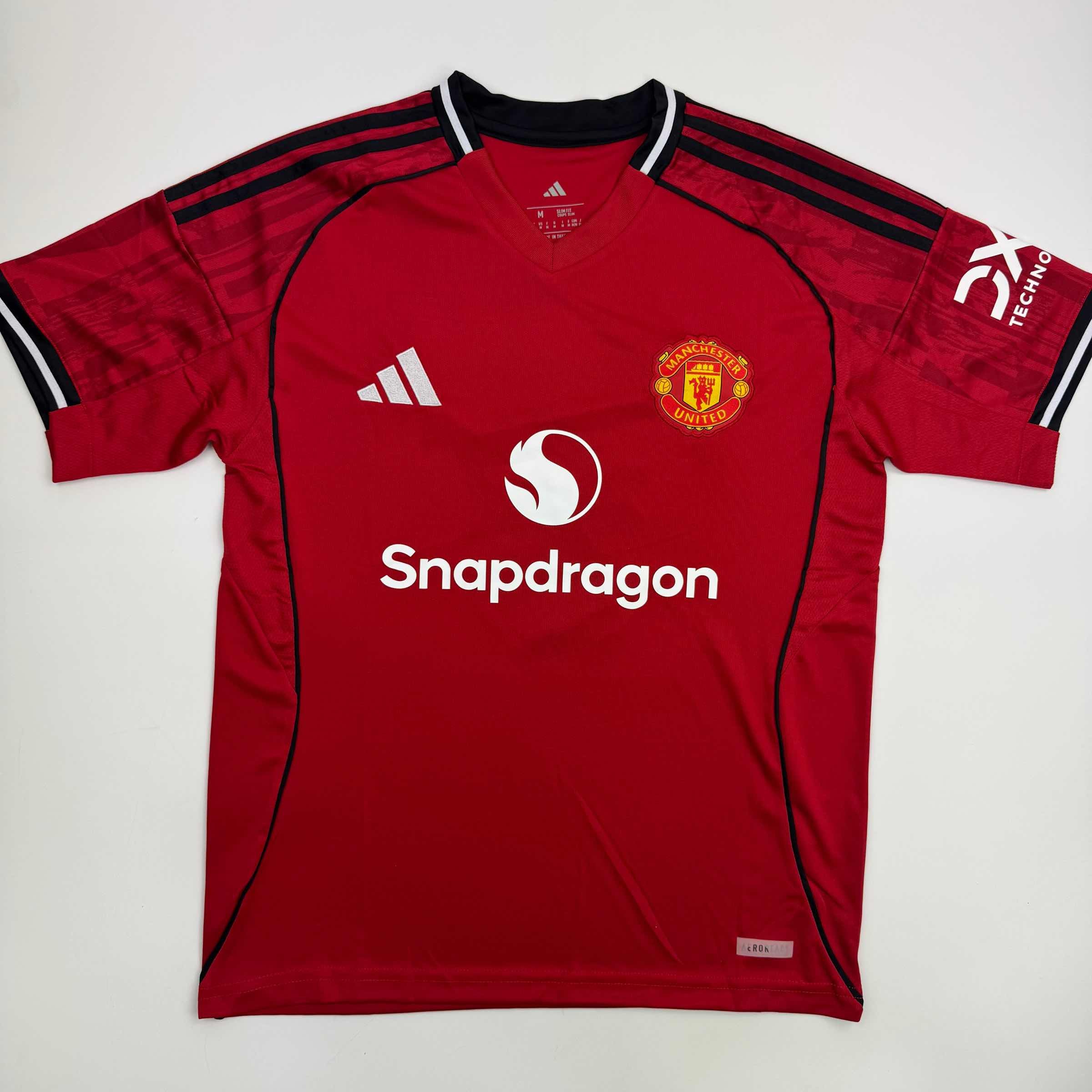 Autographed/Signed Bruno Fernandes Manchester United Red Soccer Jersey Beckett BAS COA